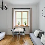 Center - Marszalkowska 140 Apartment Warsaw